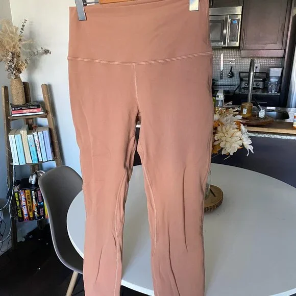 Lululemon Align High-Rise Pant 25" in Dusty Clay Size 8 - Picture 2 of 5